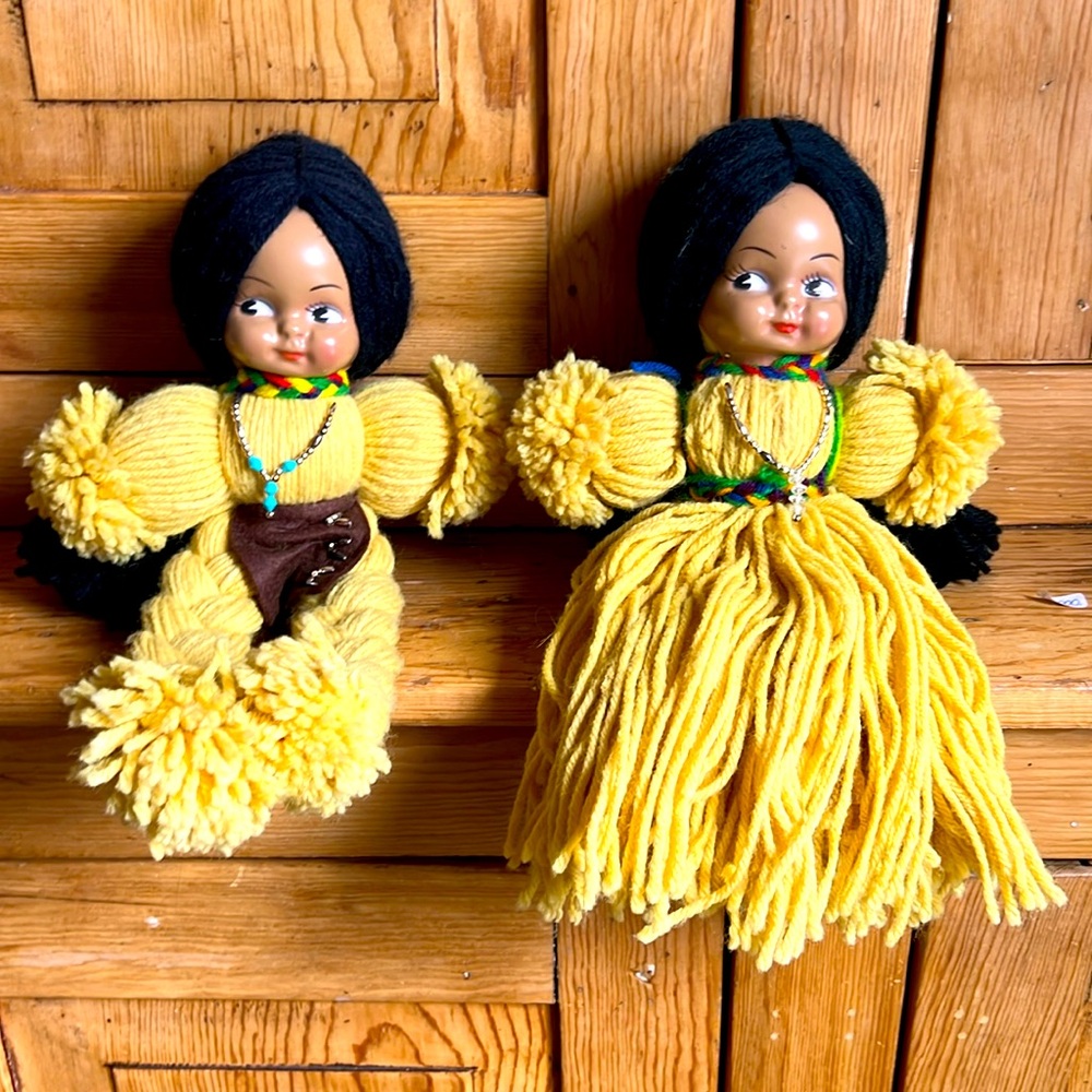 Vintage Native American, yarn dolls, set of two